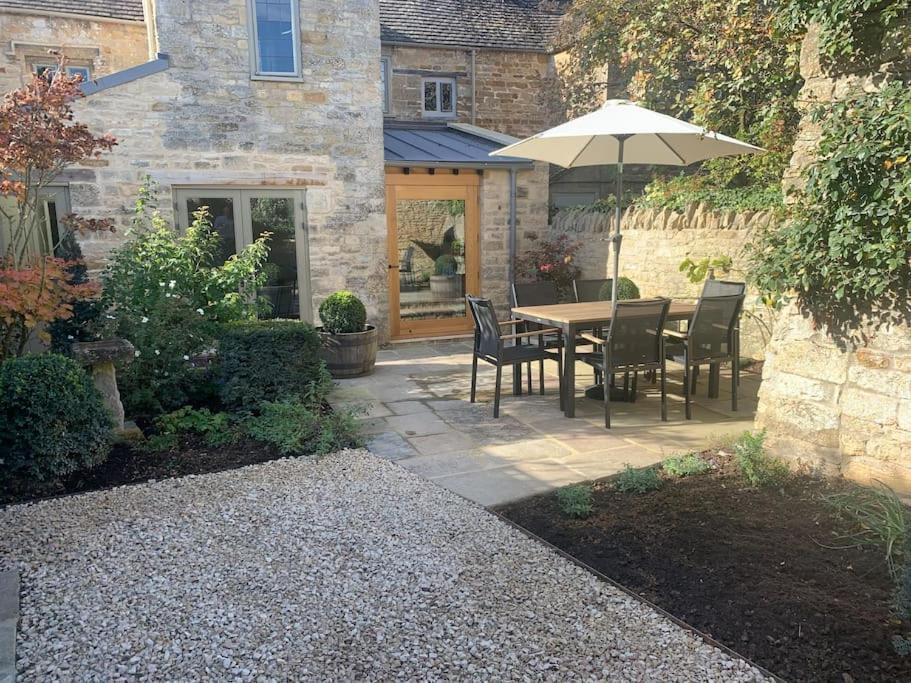Holiday home Beautiful Grade 2 Listed Cotswold Stone Chipping Norton
